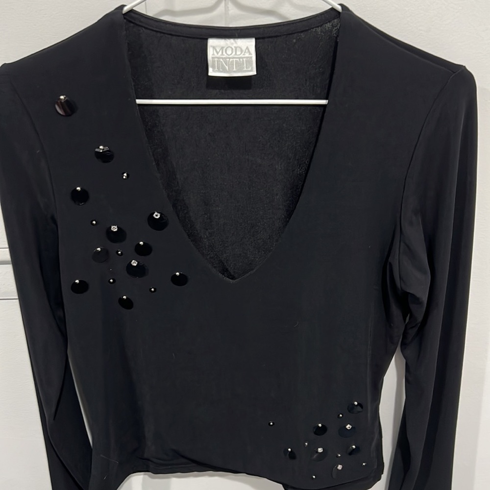 MODA INT’L-black embellished longsleeve fitted top
